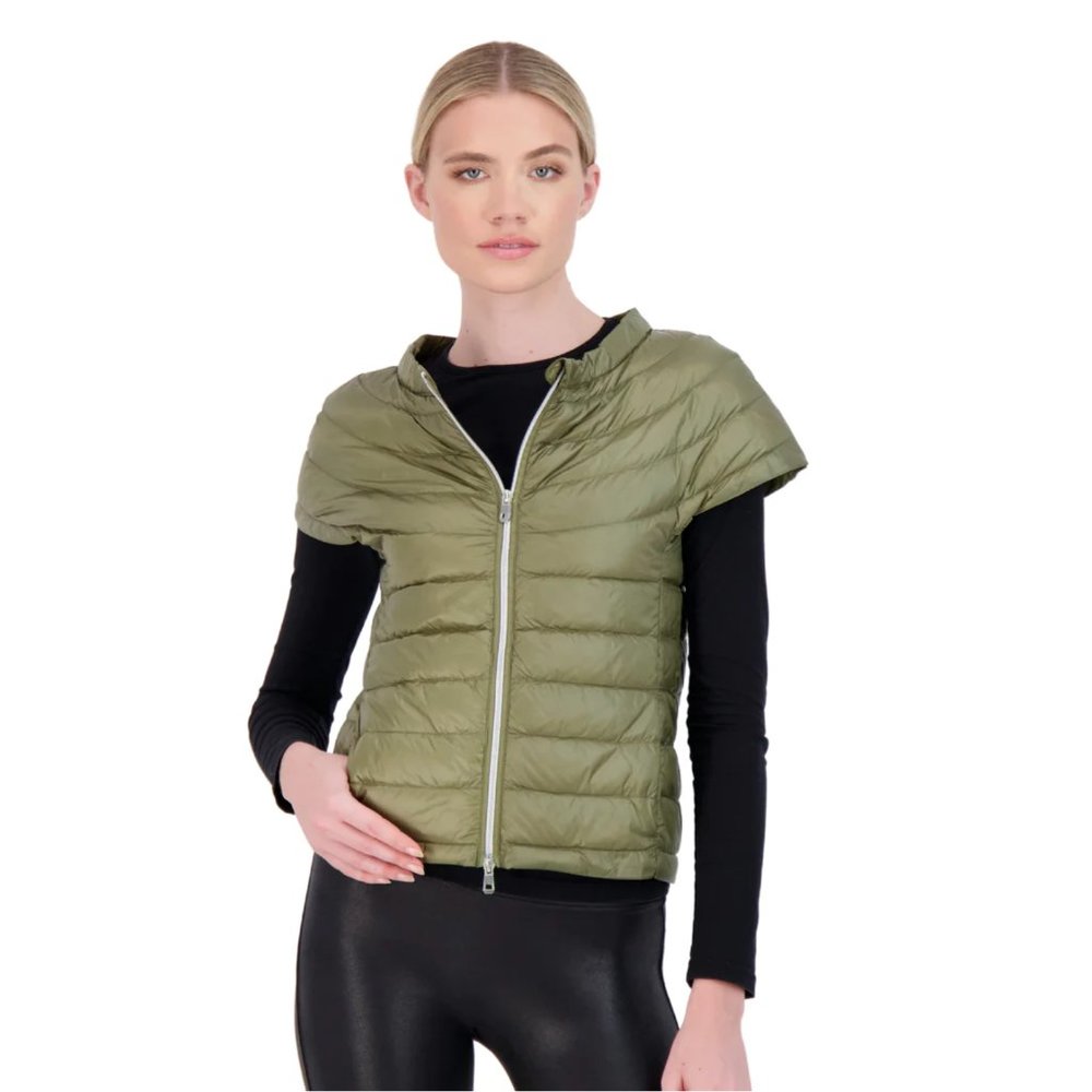 NWT Cotes London The St Ives Down Vest in Olive
